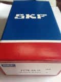 SKF FYTB 35 TF Y-bearing oval flanged units UCFL207